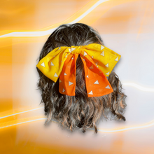 Cargar imagen en el visor de la galería, Japanese Over-sized Hair Bow | Anime KNY | Orange & Yellow Ombre Triangles