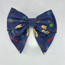 Cargar imagen en el visor de la galería, Sailor Hair Bow | MGS Collection
